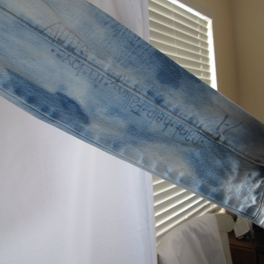 Route 66 Womens Faded Blue Jean Jacket Sz Large Band Lyrics Written Thro… - Picture 12 of 13